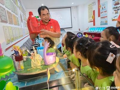 科技加碼，拓展體驗(yàn) 滕州創(chuàng)新第二課堂教育實(shí)踐
